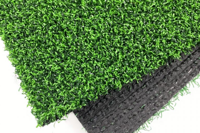 人工パッティンググリーン & ゴルフ用品