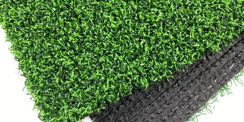 人工パッティンググリーン & ゴルフ用品